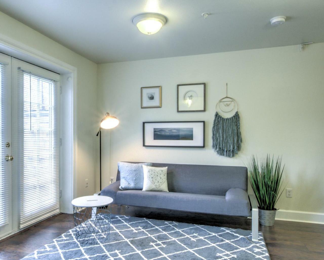 Capitol Hill Luxury Apartments Seattle Bagian luar foto